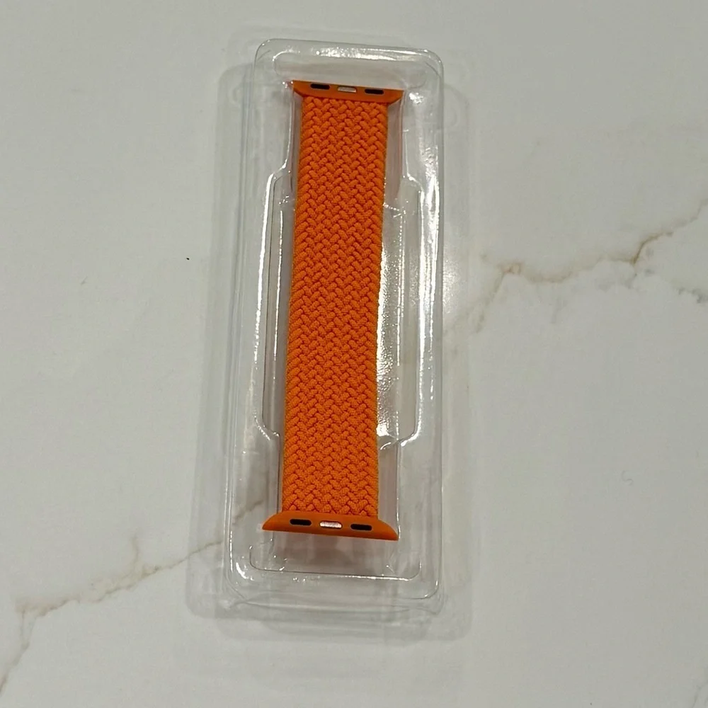 NWT Elastic Braided Apple Watch Band Series 8/7/6/5/4/3/SE for 38/40/41mm case